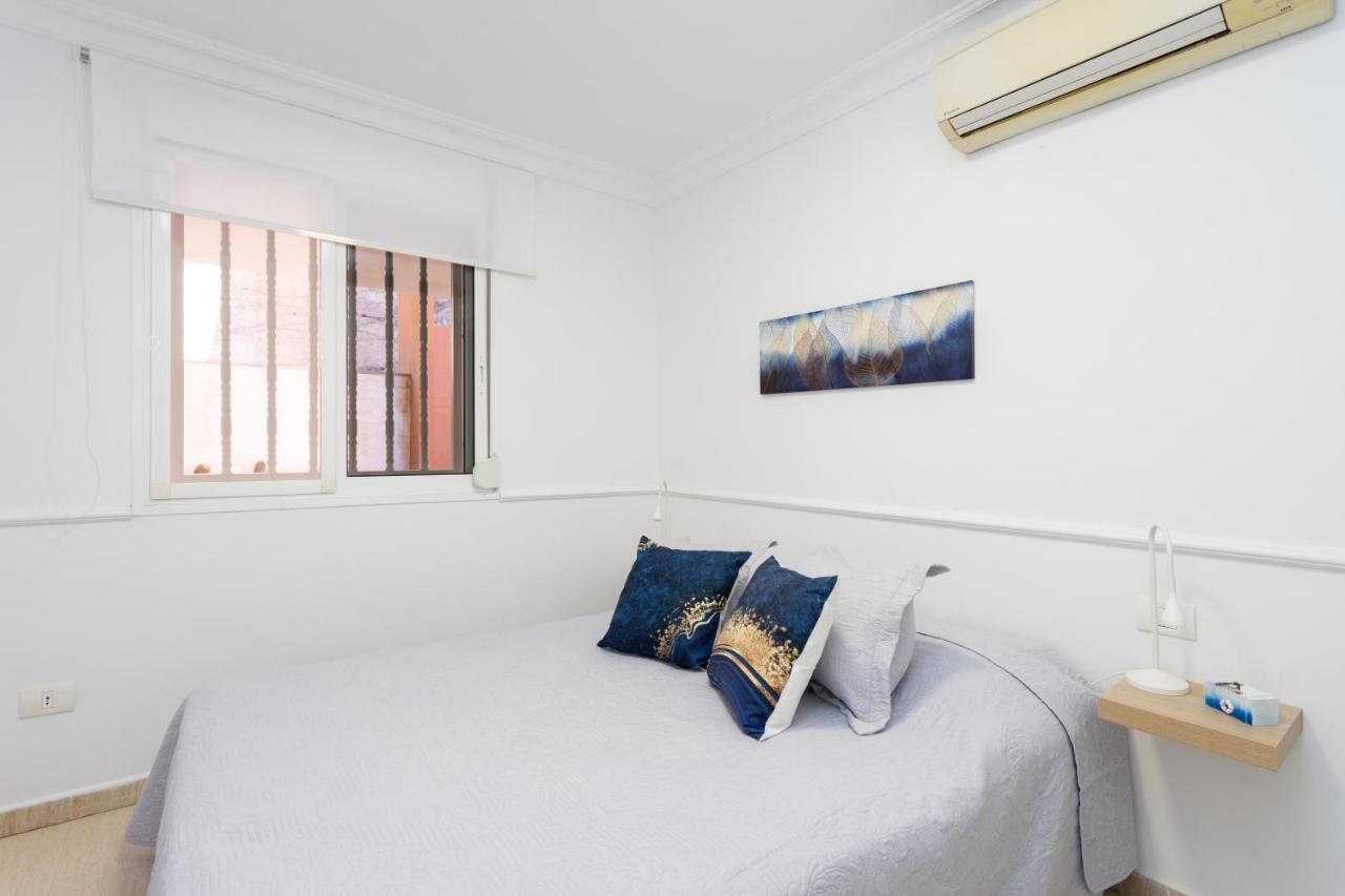 Radazul Home2Book Fantastic 160M2 Terrace Flat & Bbq מראה חיצוני תמונה
